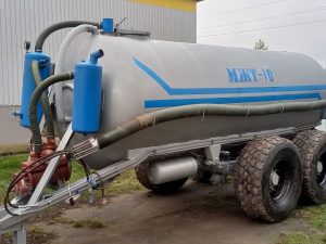 Бочка МЖТ-10 з вакуумним насосом MEC5000 для навозу та КАС