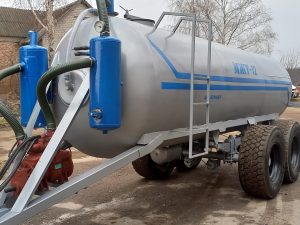 Бочка МЖТ-12 з вакуумним насосом MEC8000 для навозу та КАС